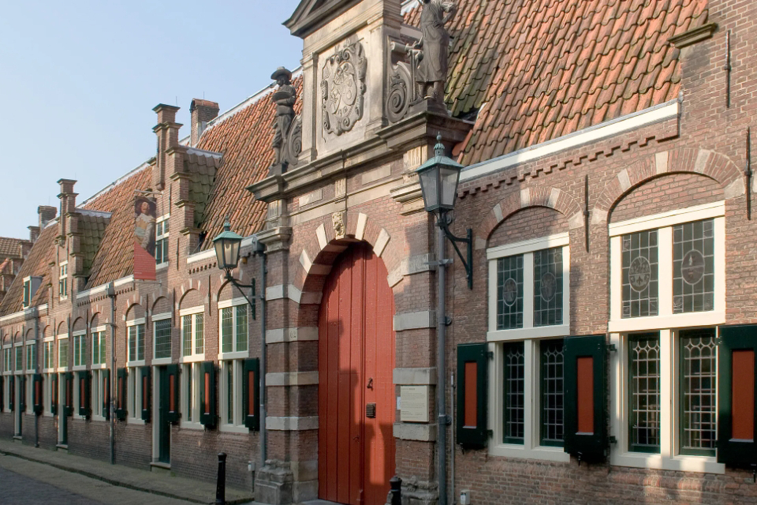 Het Verkennen van de Must-Visit Bezienswaardigheden van Haarlem: Het Onthullen van de Parels van Haarlem