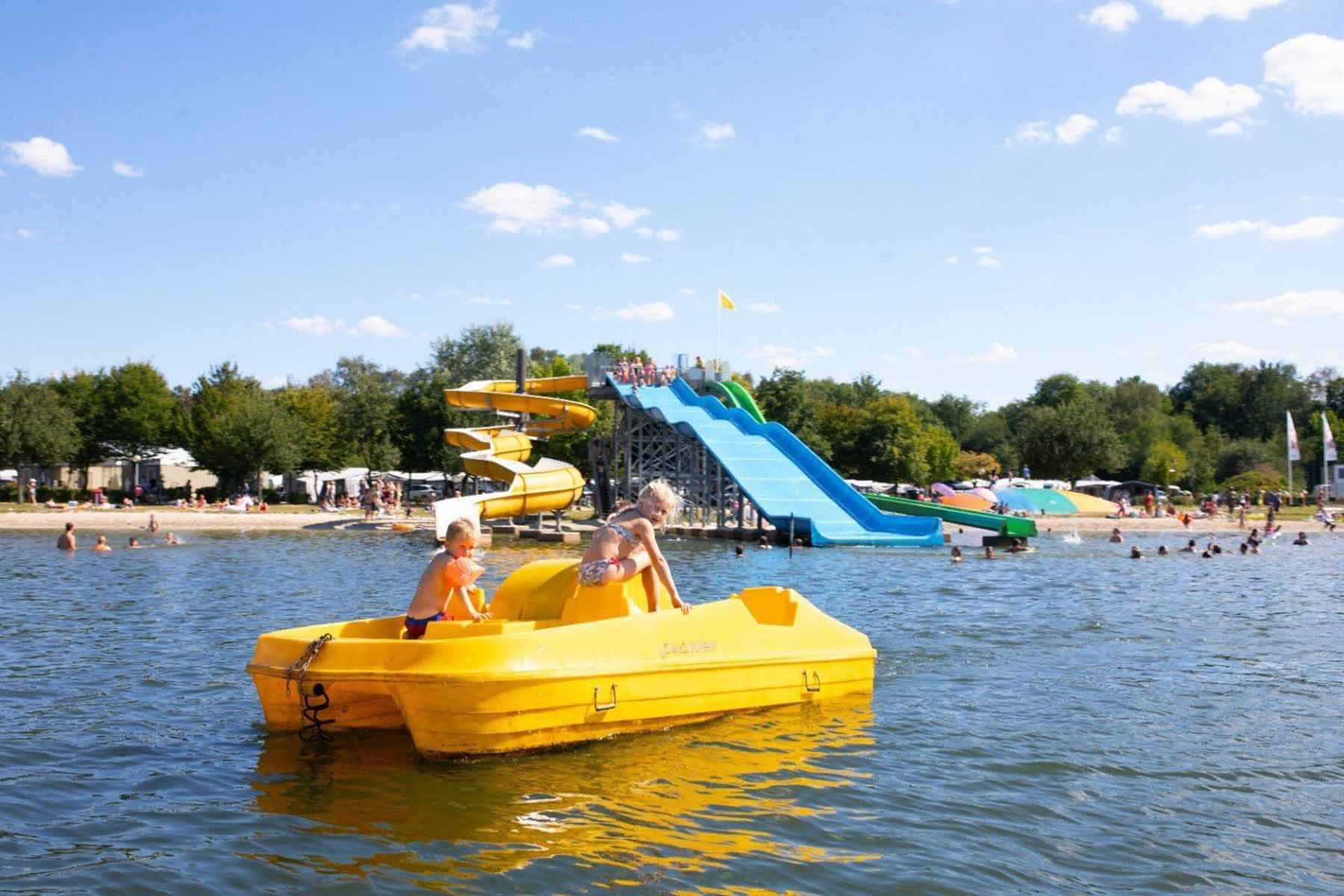 De Onbeperkte Charme van de Wereld Verkennen: Aanbevelingen voor Vakantieparken, Populaire Hotels en Vliegtickets